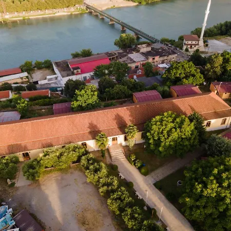 アパート Village Of Peace - House 34 *