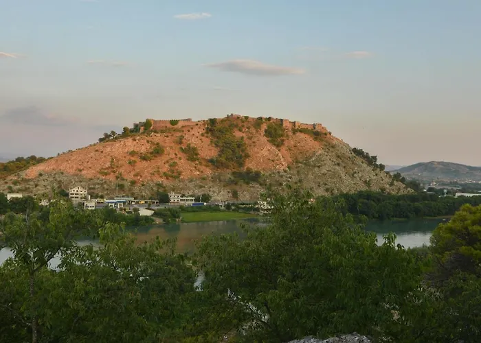 Village Of Peace - House 34 Apartman Shkodra